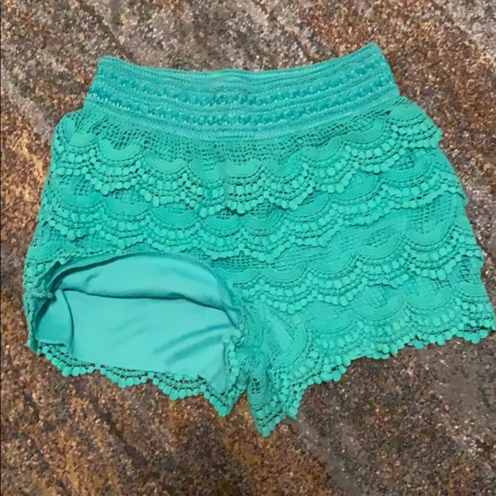 Skort - Picture 2 of 3